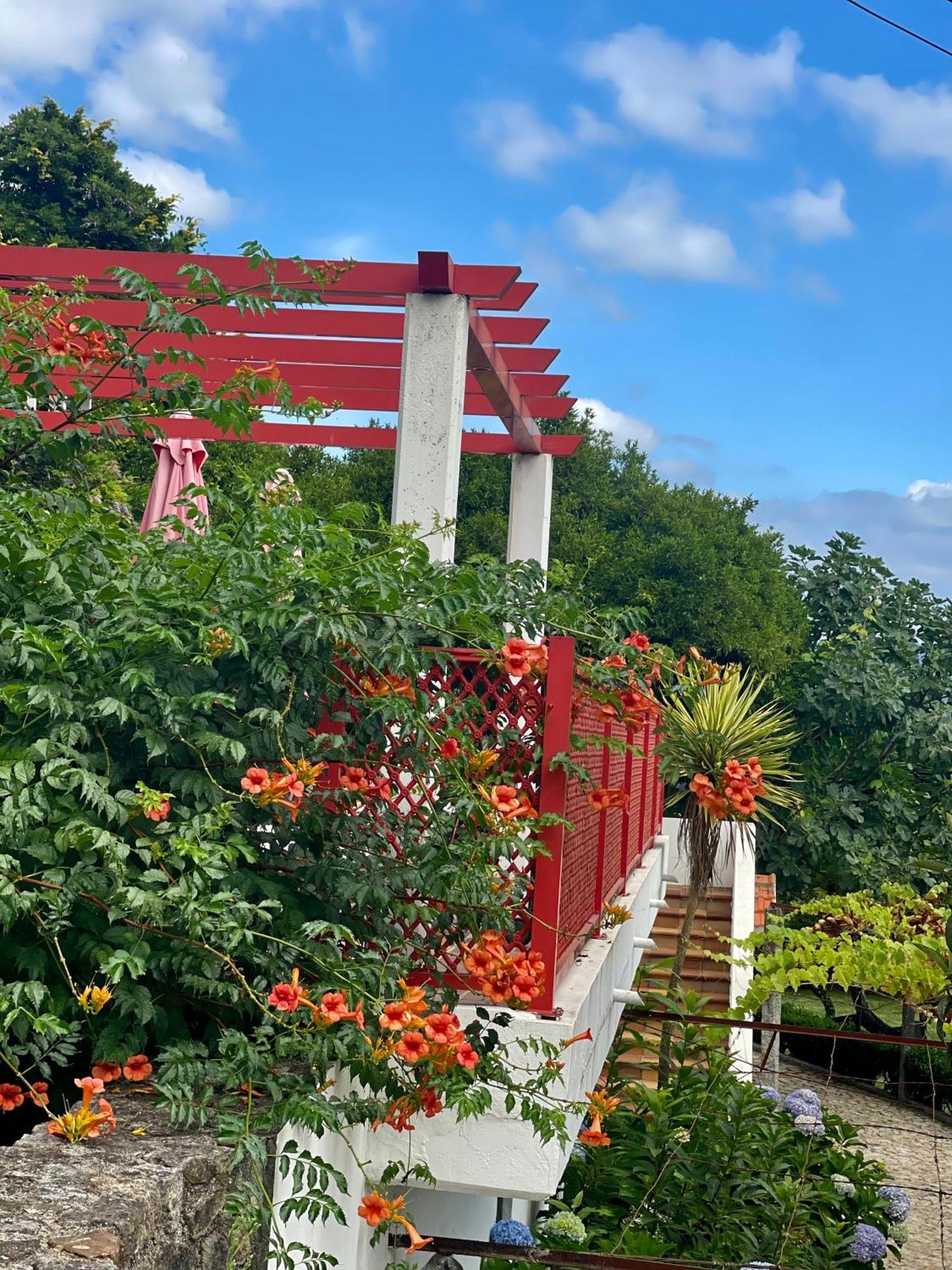 Vila Aurora Parada de Gatim 外观 照片
