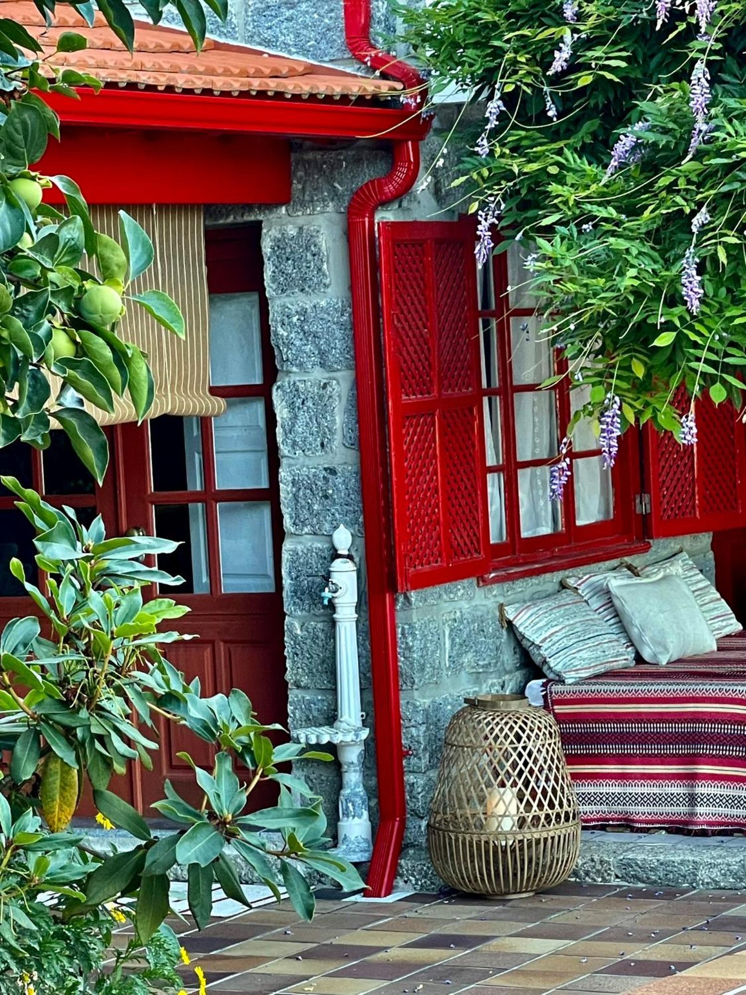 Vila Aurora Parada de Gatim 外观 照片