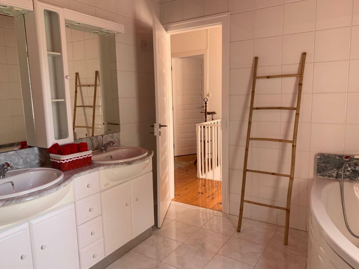 Vila Aurora Parada de Gatim 外观 照片